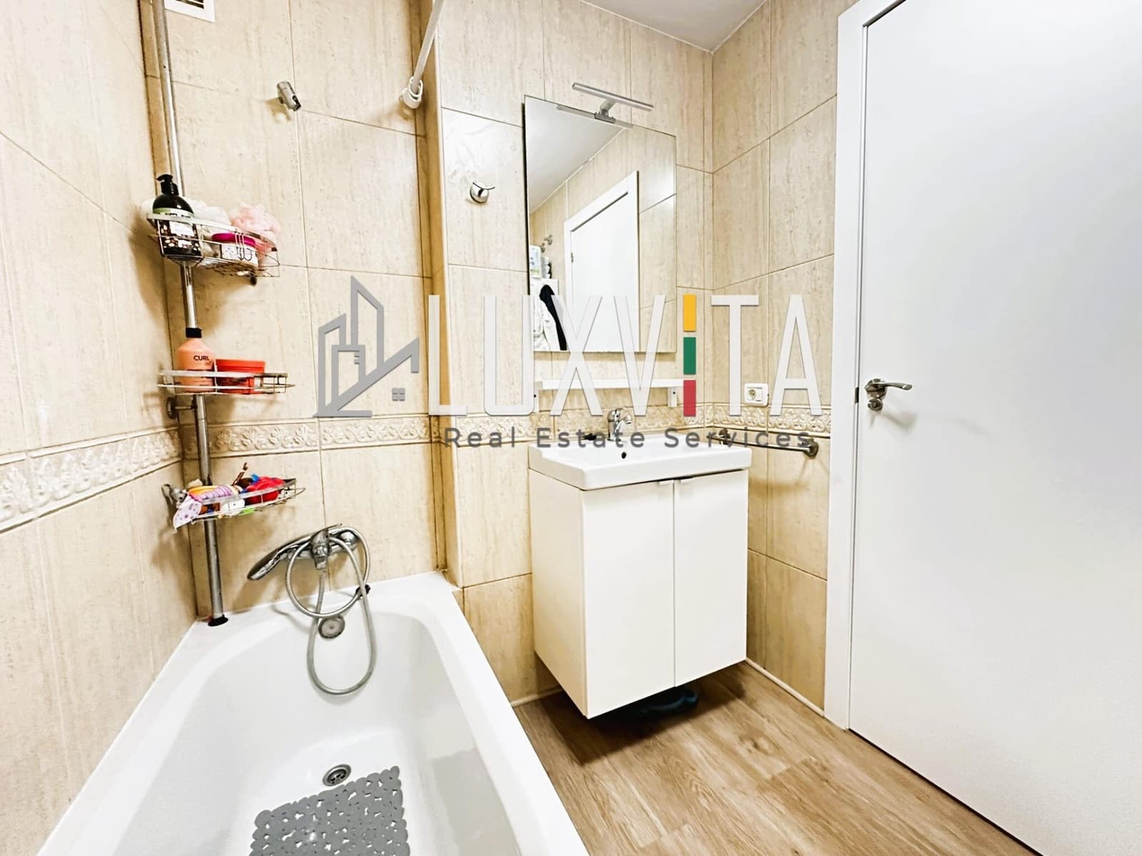 2 makuuhuone Huoneisto myytävänä paikassa Guia de Isora mukana 
autotalli - 193 000 € (Ref: 9524308)