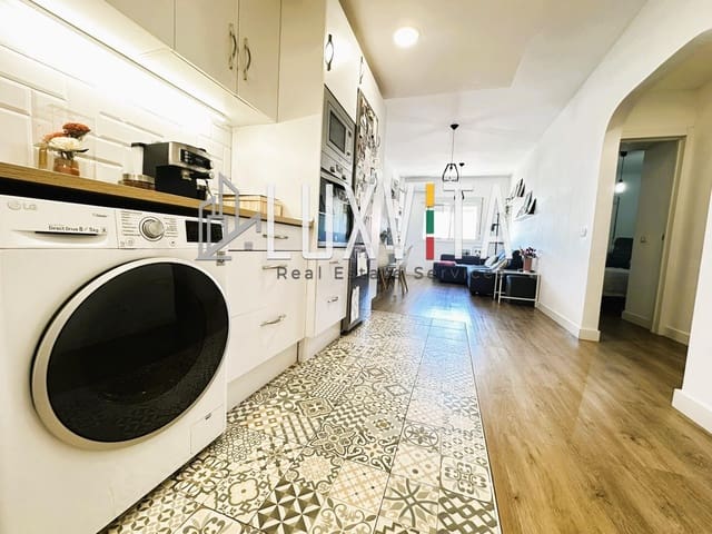 2 makuuhuone Huoneisto myytävänä paikassa Guía de Isora mukana 
autotalli - 193 000 € (Ref: 9524308)