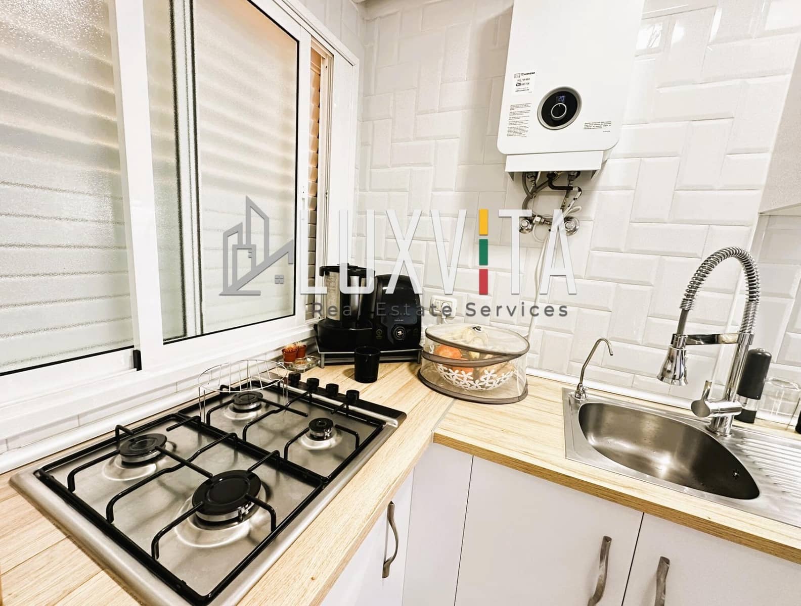 2 makuuhuone Huoneisto myytävänä paikassa Guia de Isora mukana 
autotalli - 193 000 € (Ref: 9524308)