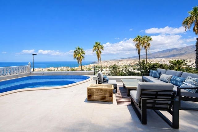 4 soverom Villa til salgs i San Eugenio Alto, Adeje med svømmebasseng garasje - € 2 600 000 (Ref: 9543654)