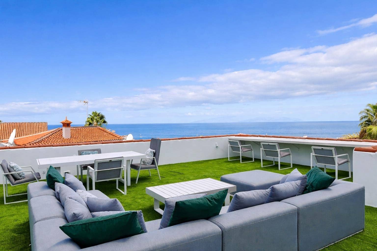 4 soverom Villa til salgs i Costa Adeje med svømmebasseng garasje - € 2 600 000 (Ref: 9543654)