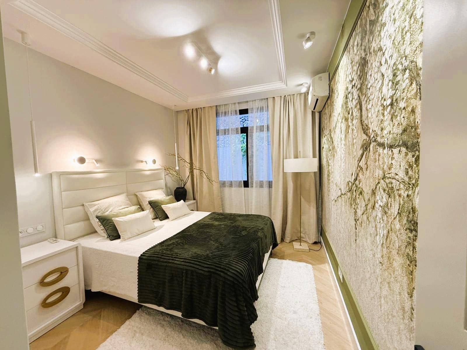 4 soverom Villa til salgs i Costa Adeje med svømmebasseng garasje - € 2 600 000 (Ref: 9543654)