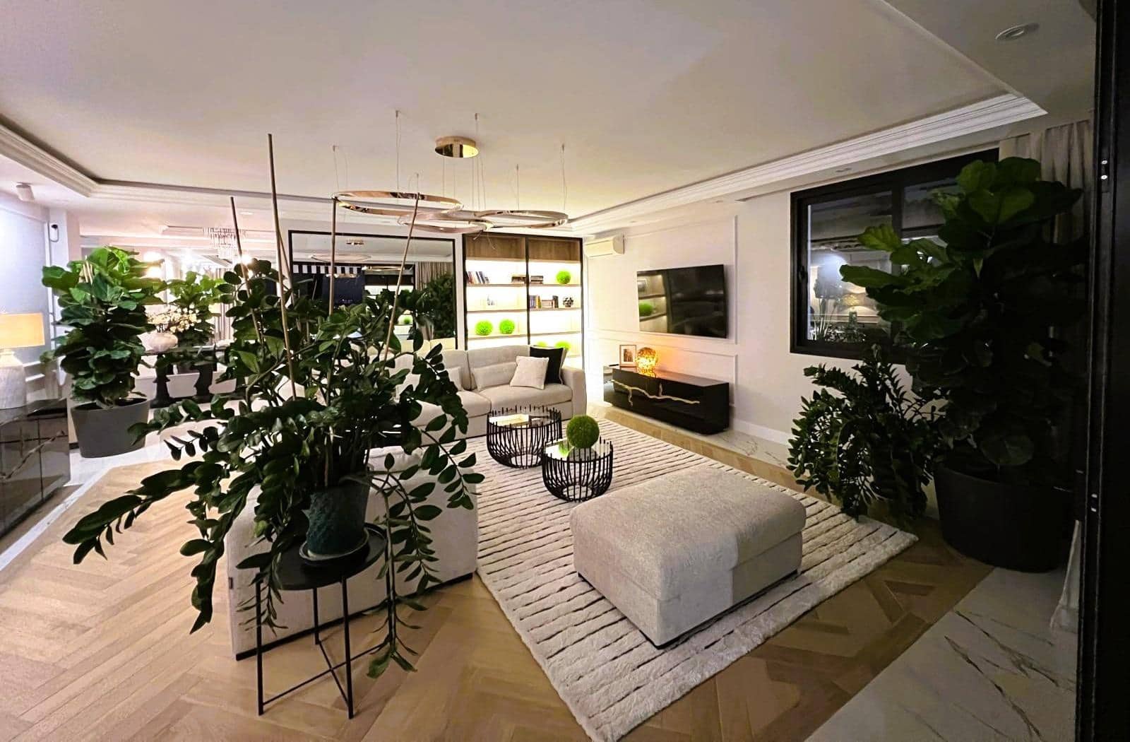 4 soverom Villa til salgs i Costa Adeje med svømmebasseng garasje - € 2 600 000 (Ref: 9543654)