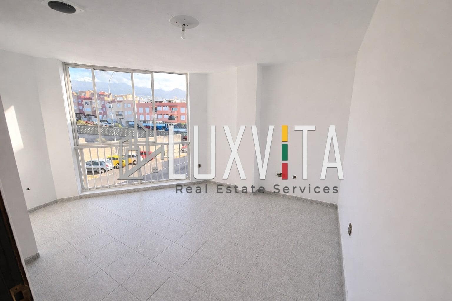 3 soverom Leilighet til salgs i Playa San Juan - € 269 000 (Ref: 9543655)