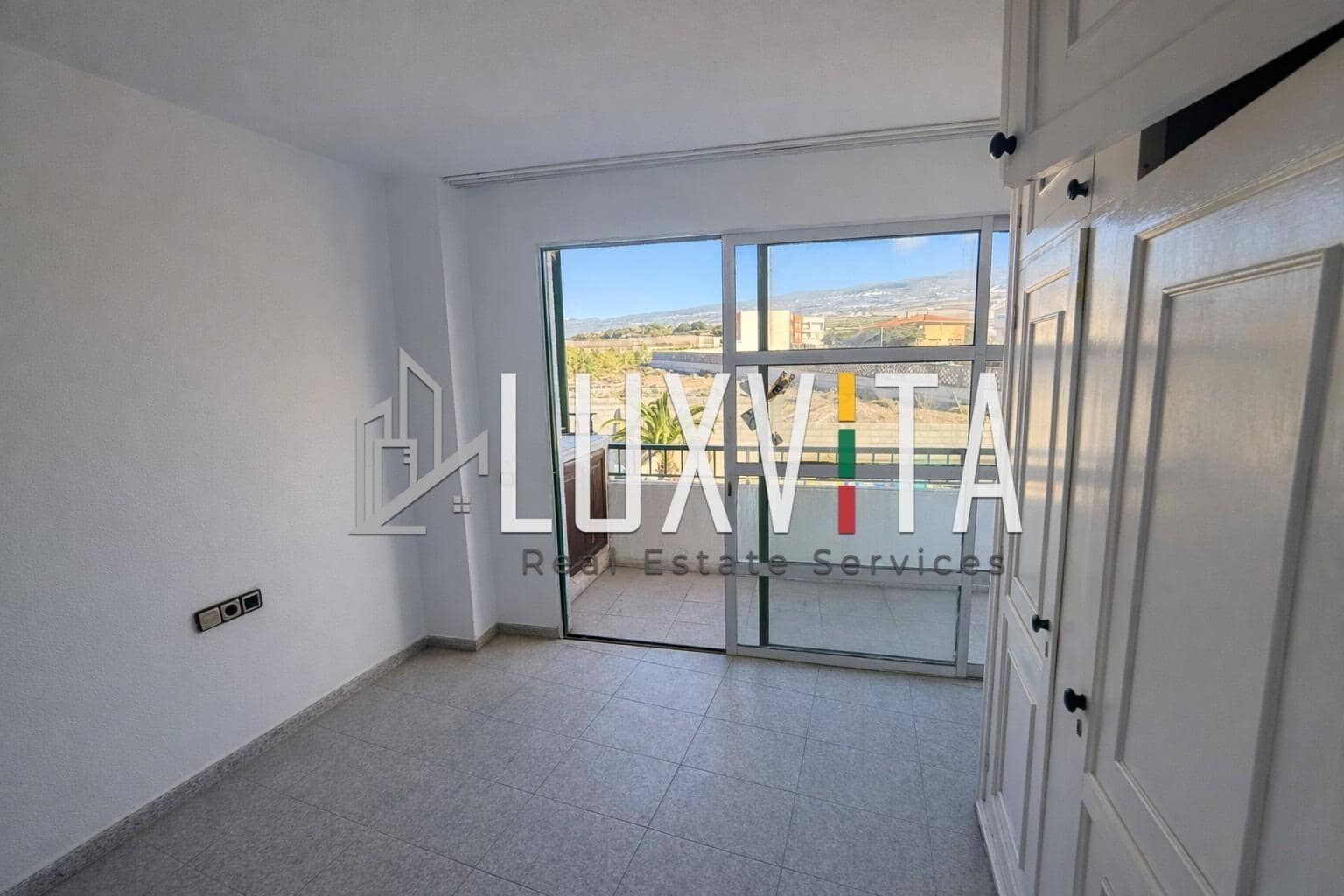 3 soverom Leilighet til salgs i Playa San Juan - € 269 000 (Ref: 9543655)