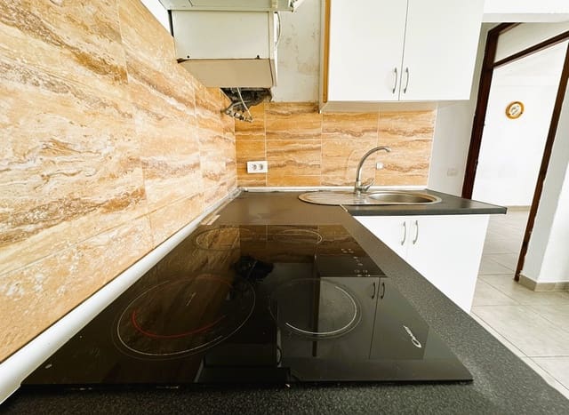 1 quarto Apartamento para venda em Playa de las Americas, Arona - 280 000 € (Ref: 9619245)