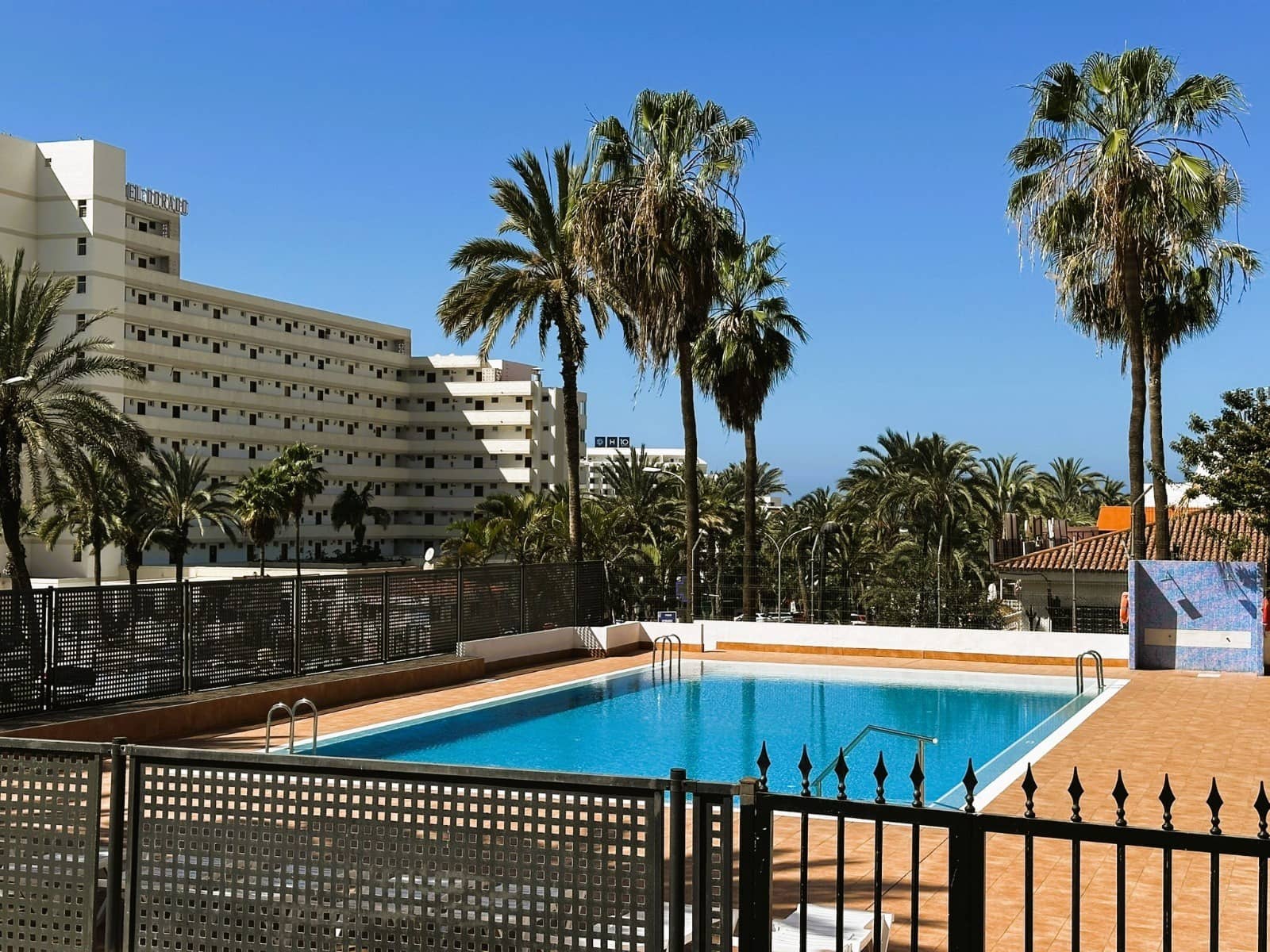 1 quarto Apartamento para venda em Playa de las Americas - 280 000 € (Ref: 9619245)