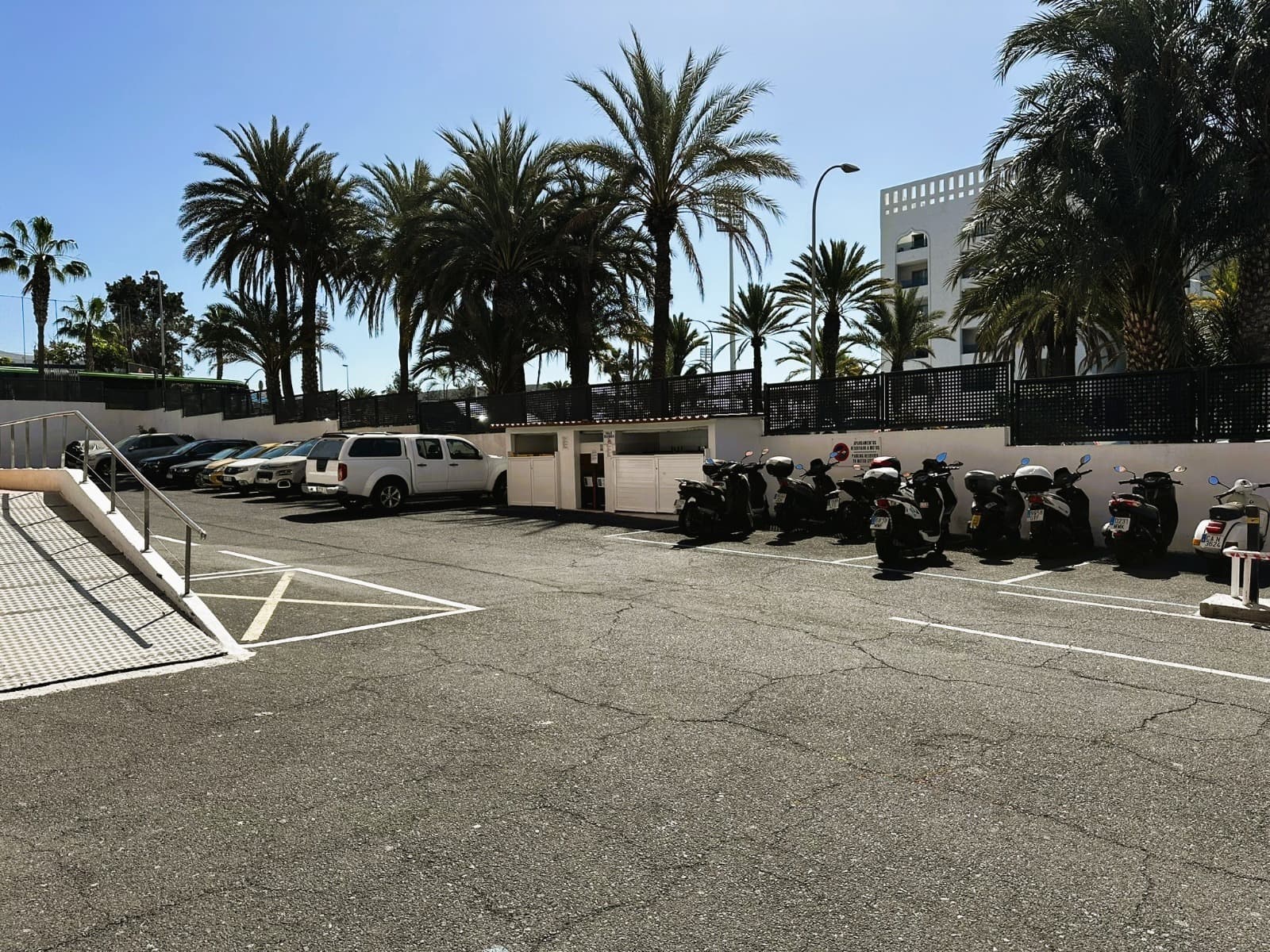 1 quarto Apartamento para venda em Playa de las Americas - 280 000 € (Ref: 9619245)