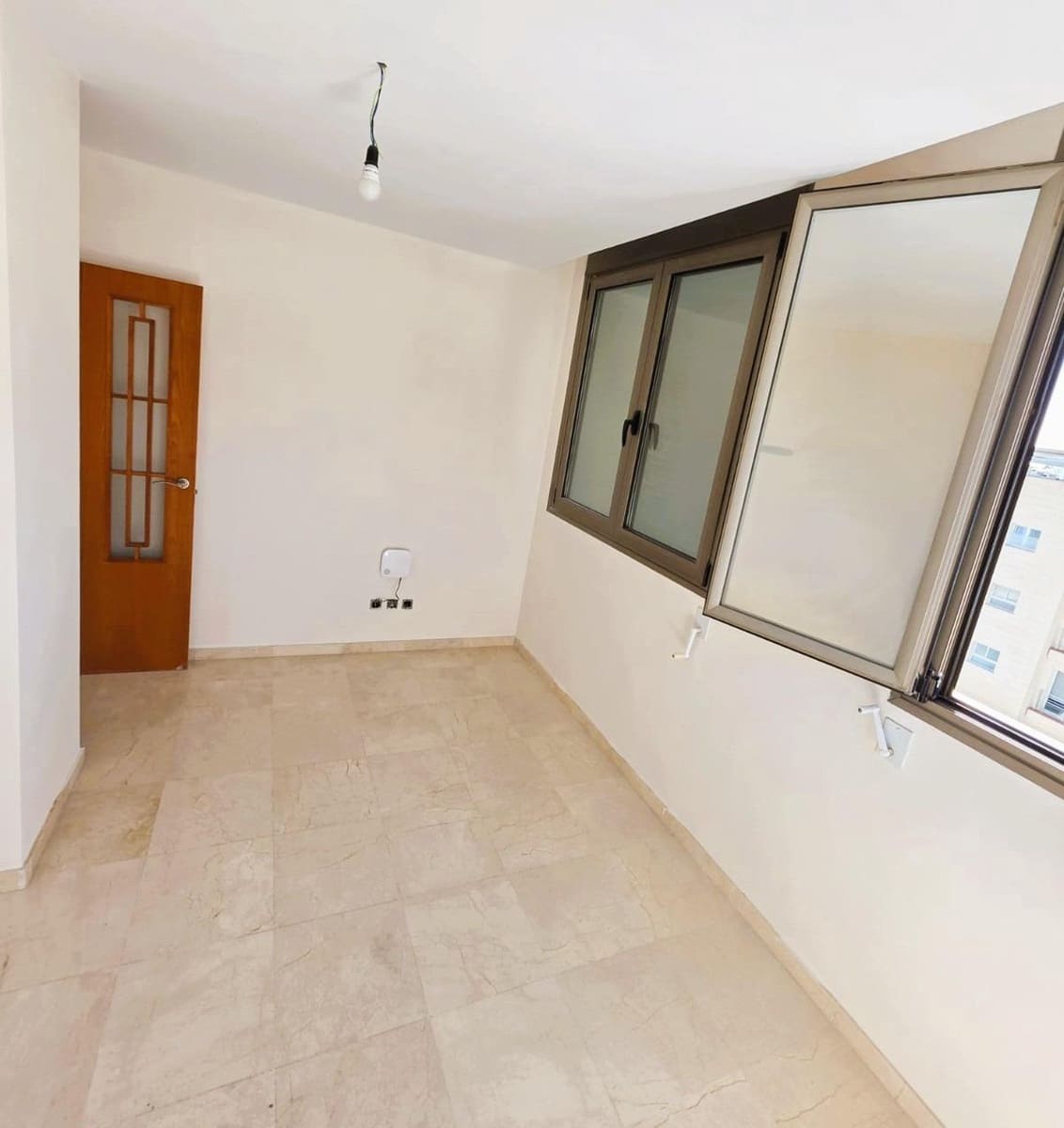 4 chambre Penthouse à vendre à Santa Cruz de Tenerife avec garage - 560 000 € (Ref: 9648157)