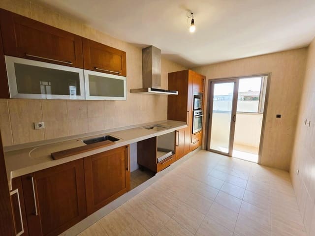 4 chambre Penthouse à vendre à Los Llanos, Santa Cruz de Tenerife avec garage - 560 000 € (Ref: 9648157)