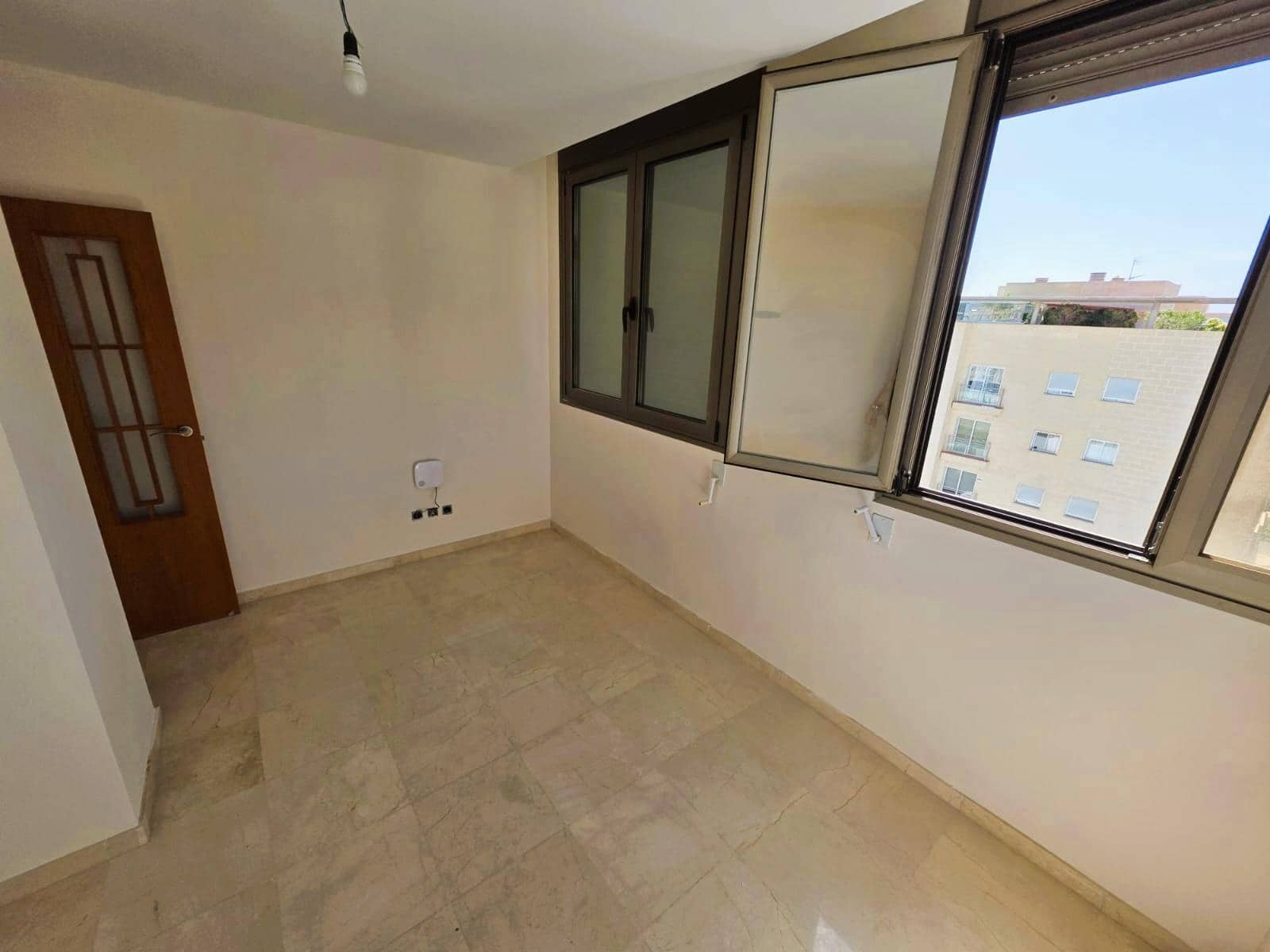 4 chambre Penthouse à vendre à Santa Cruz de Tenerife avec garage - 560 000 € (Ref: 9648157)