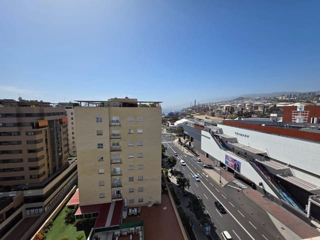 4 chambre Penthouse à vendre à Los Llanos, Santa Cruz de Tenerife avec garage - 560 000 € (Ref: 9648157)