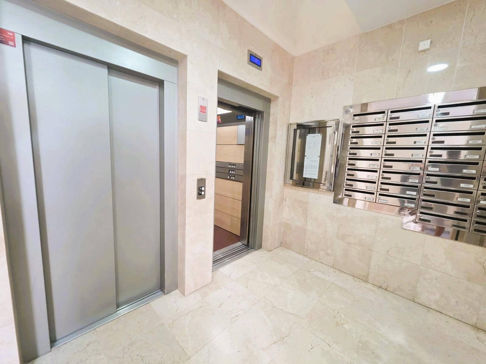 4 chambre Penthouse à vendre à Santa Cruz de Tenerife avec garage - 560 000 € (Ref: 9648157)