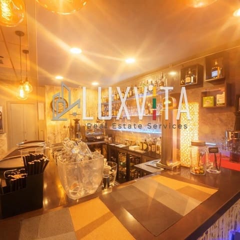 Commerciale da affittare in Los Cristianos, Arona - 4.000 € (Rif: 9648159)