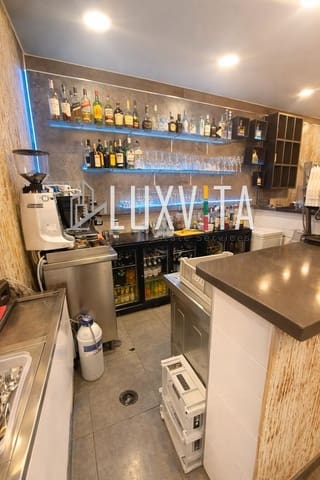 Commerciale da affittare in Los Cristianos, Arona - 4.000 € (Rif: 9648159)