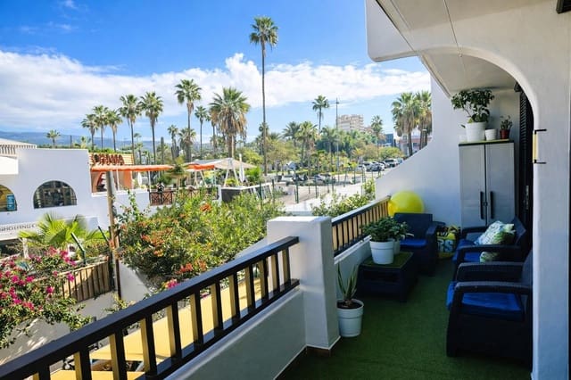 2 sypialnia Apartament na sprzedaż w Playa de las Americas, Arona z basenem - 630 000 € (Ref: 9648160)