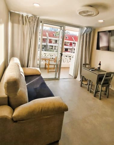 1 chambre Appartement à vendre à Playa de las Americas, Arona avec piscine - 315 000 € (Ref: 9648161)