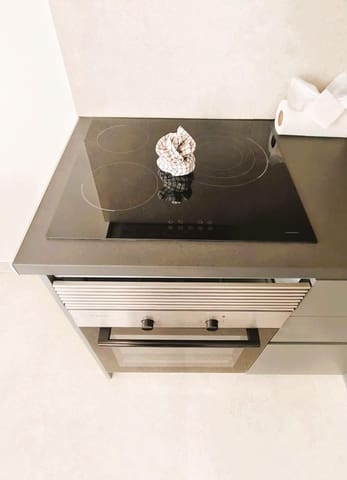 1 chambre Appartement à vendre à Playa de las Americas, Arona avec piscine - 315 000 € (Ref: 9648161)