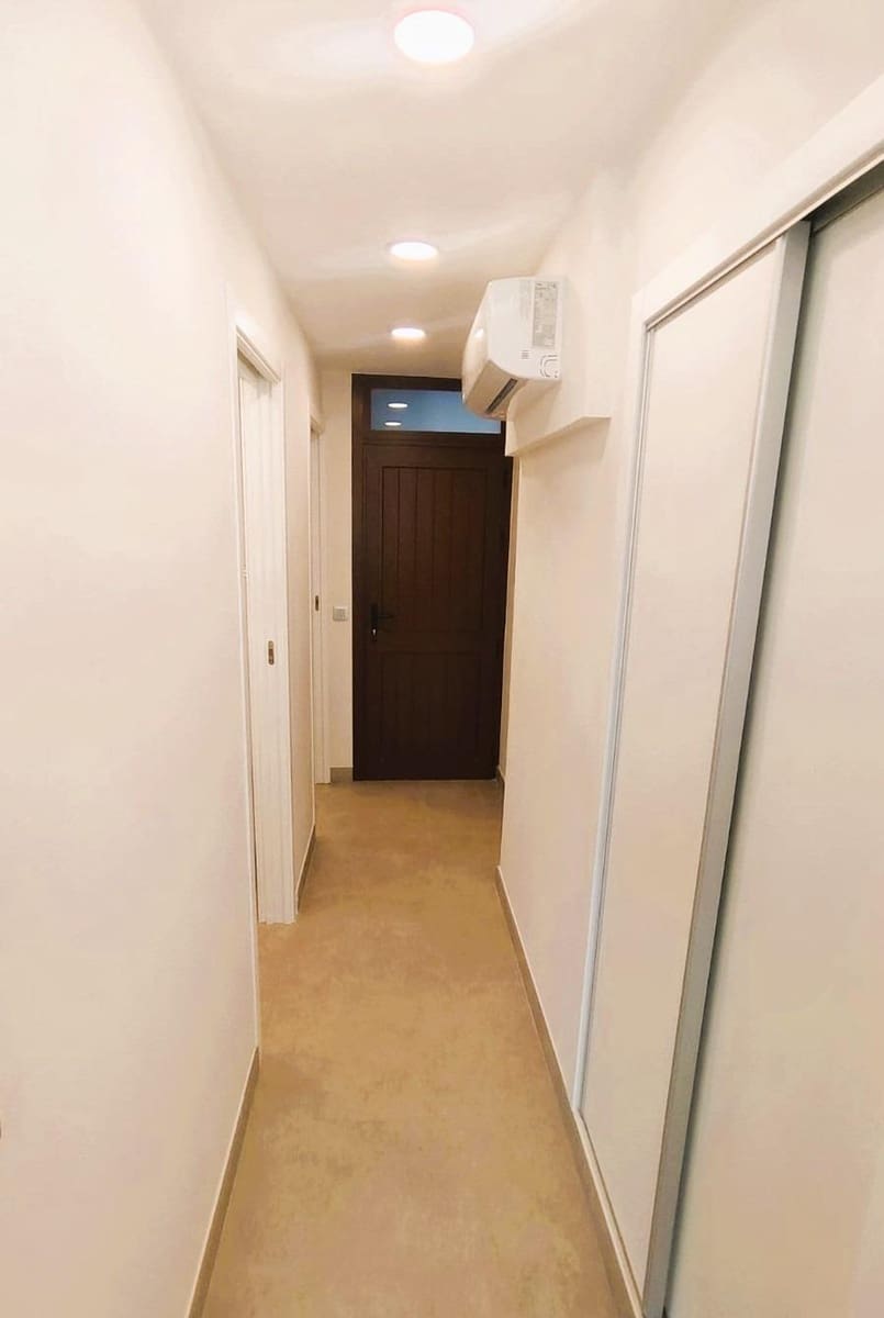 1 bedroom Apartment for sale in Playa de las Americas with pool - € 315,000 (Ref: 9648161)