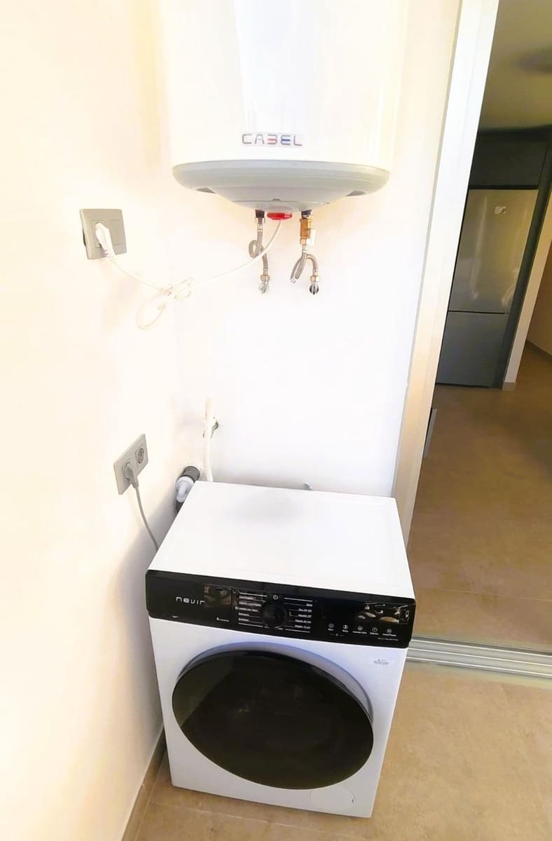 1 bedroom Apartment for sale in Playa de las Americas with pool - € 315,000 (Ref: 9648161)