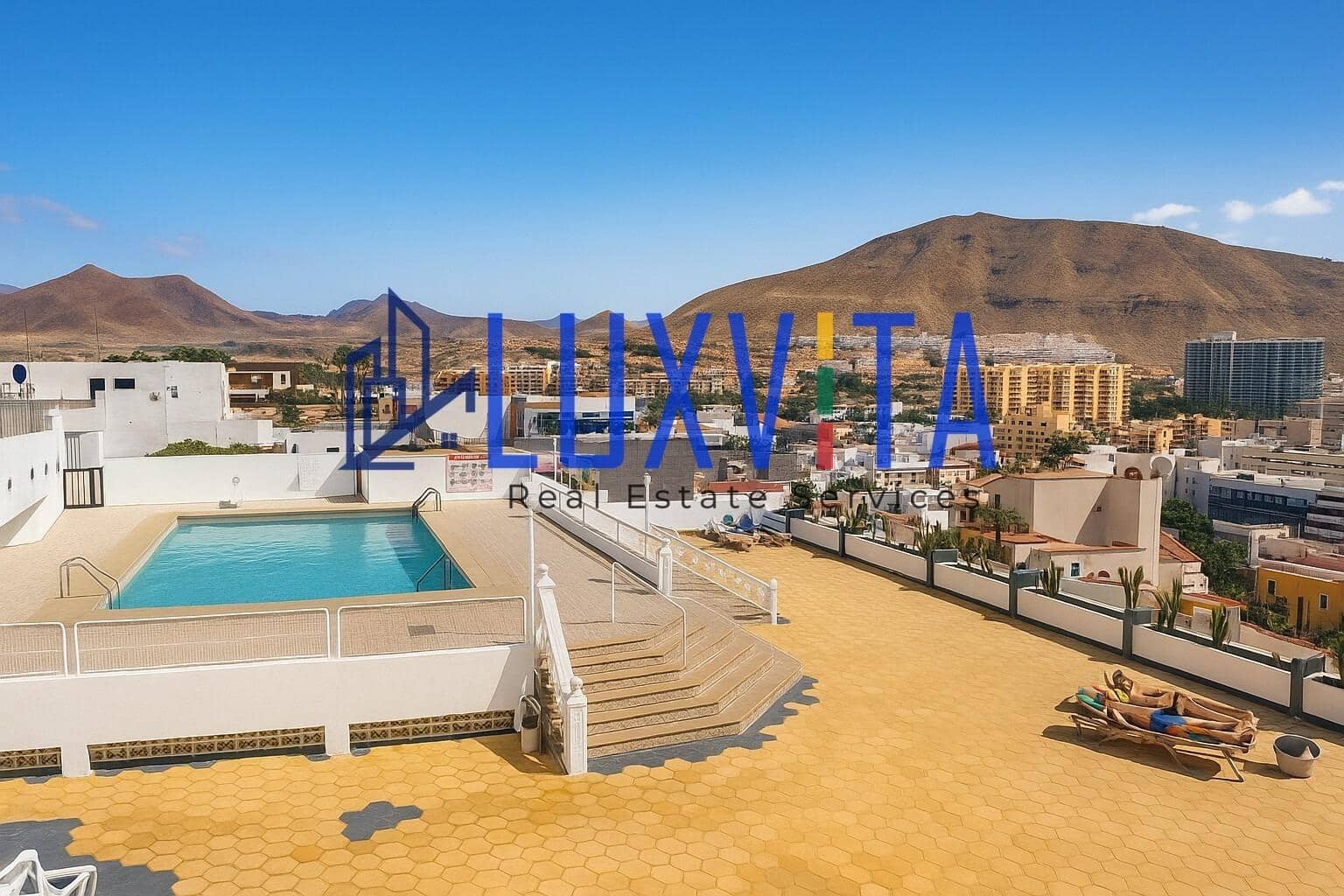 2 sovrum Lägenhet till salu i Los Cristianos med pool - 260 000 € (Ref: 9648163)