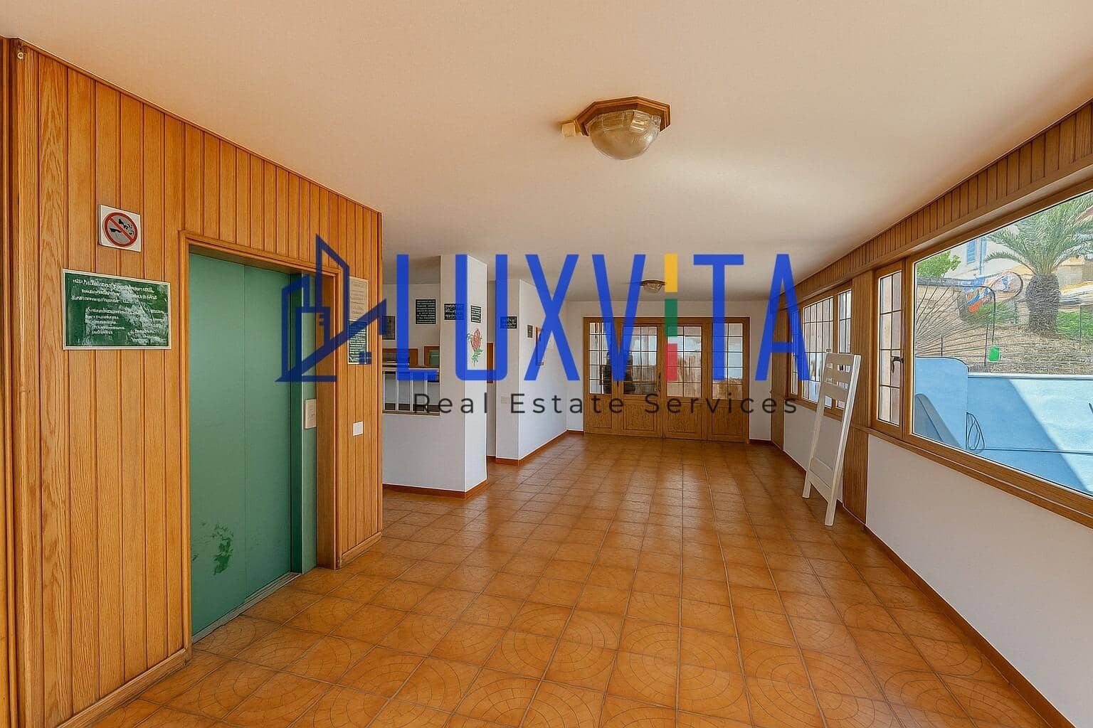 2 sovrum Lägenhet till salu i Los Cristianos med pool - 260 000 € (Ref: 9648163)