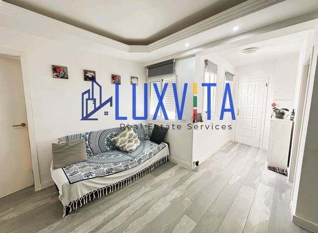 2 sovrum Lägenhet till salu i Los Cristianos, Arona med pool - 260 000 € (Ref: 9648163)