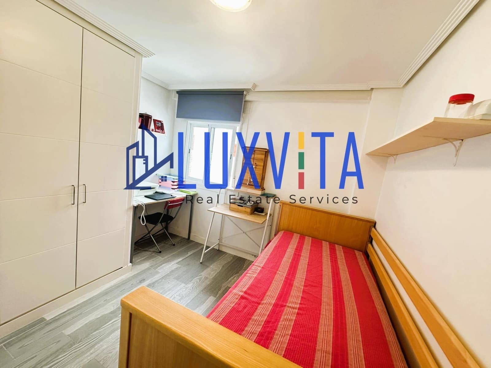 2 sovrum Lägenhet till salu i Los Cristianos med pool - 260 000 € (Ref: 9648163)