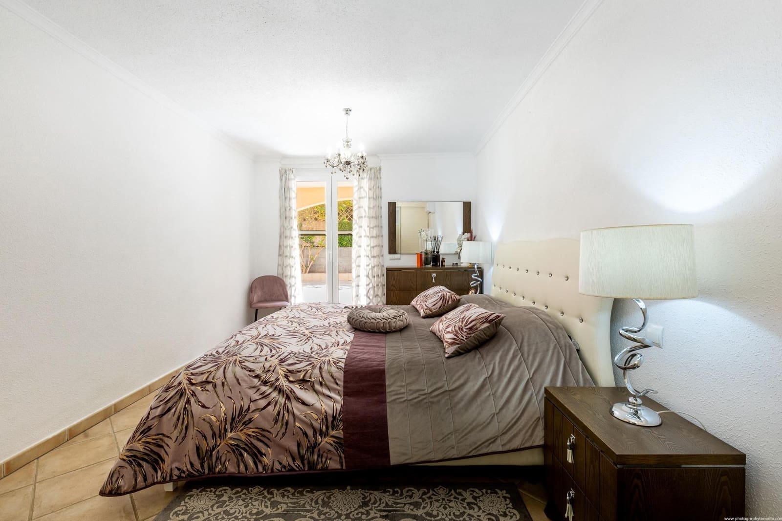 3 quarto Moradia para venda em Los Cristianos com piscina garagem - 950 000 € (Ref: 9648164)