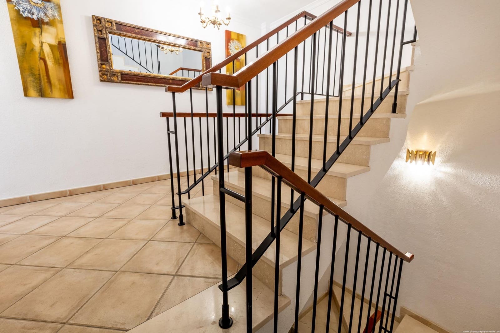 3 quarto Moradia para venda em Los Cristianos com piscina garagem - 950 000 € (Ref: 9648164)