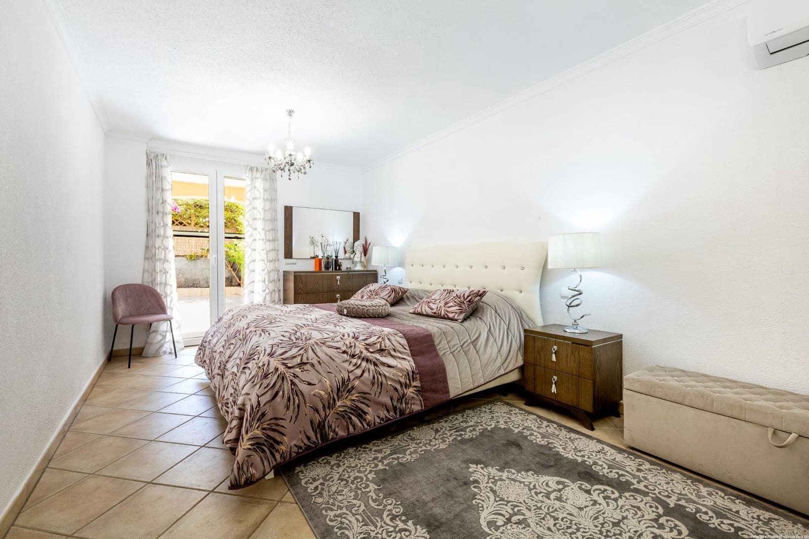 3 quarto Moradia para venda em Los Cristianos com piscina garagem - 950 000 € (Ref: 9648164)