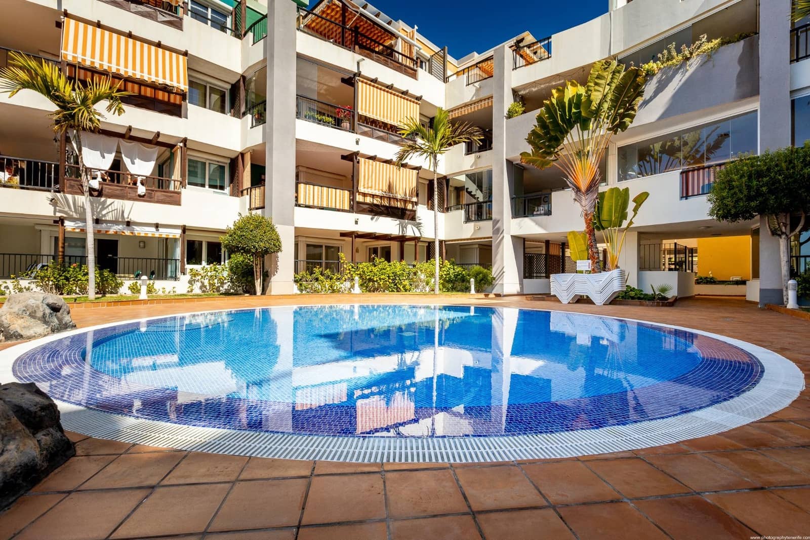 3 quarto Moradia para venda em Los Cristianos com piscina garagem - 950 000 € (Ref: 9648164)
