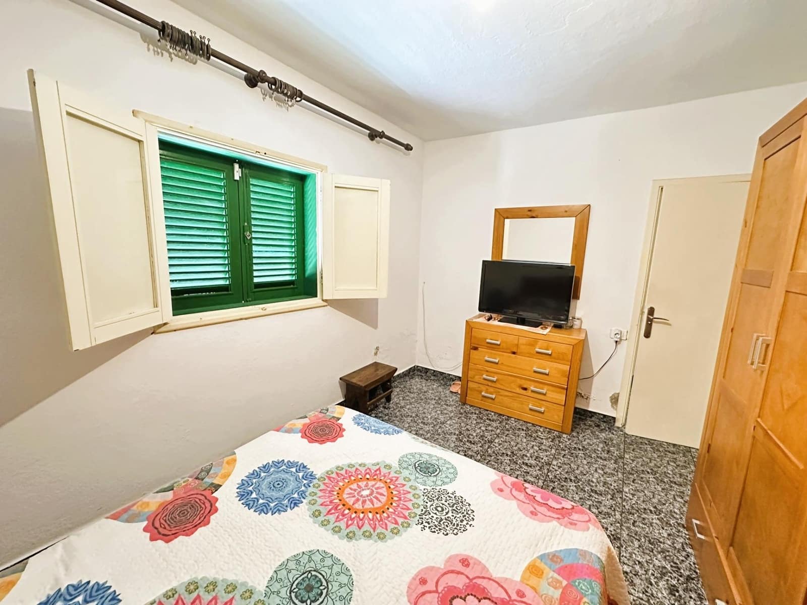 Apartamento de 8 habitaciones en Guía de Isora en venta con garaje - 270.000 € (Ref: 9648165)