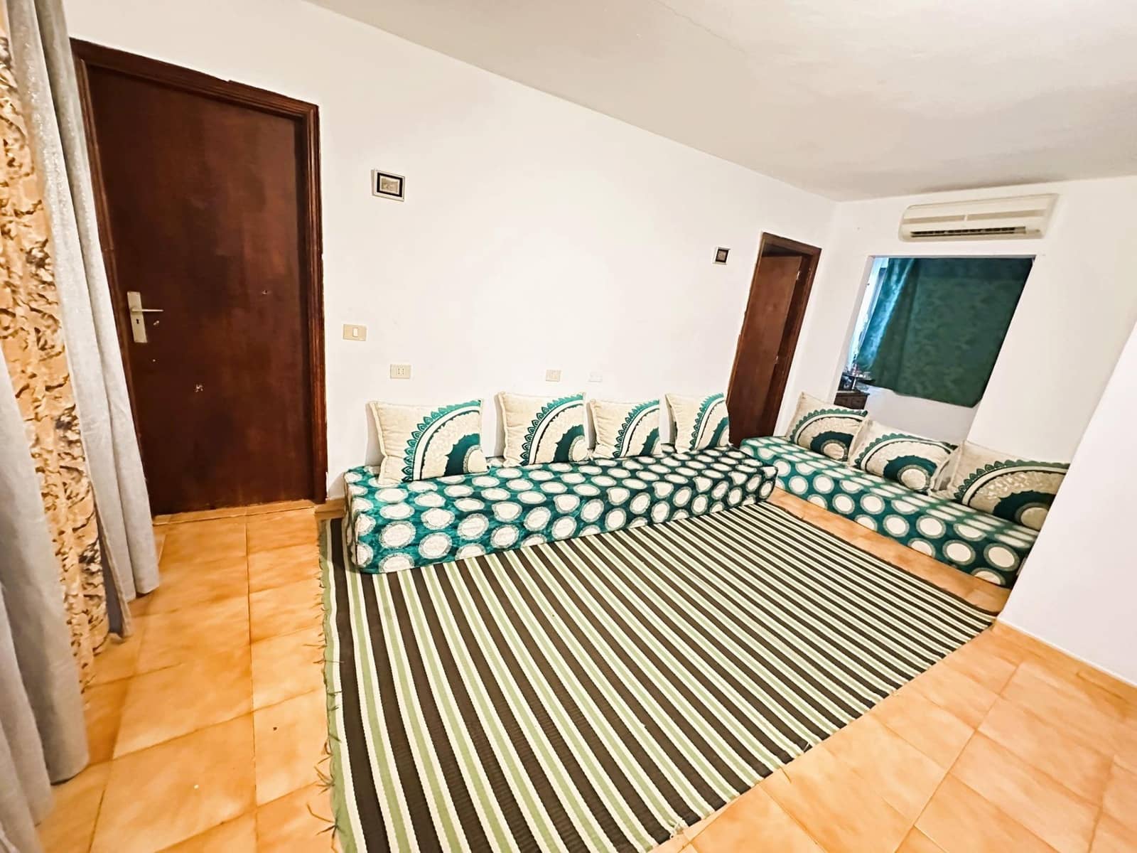 Apartamento de 8 habitaciones en Guía de Isora en venta con garaje - 270.000 € (Ref: 9648165)