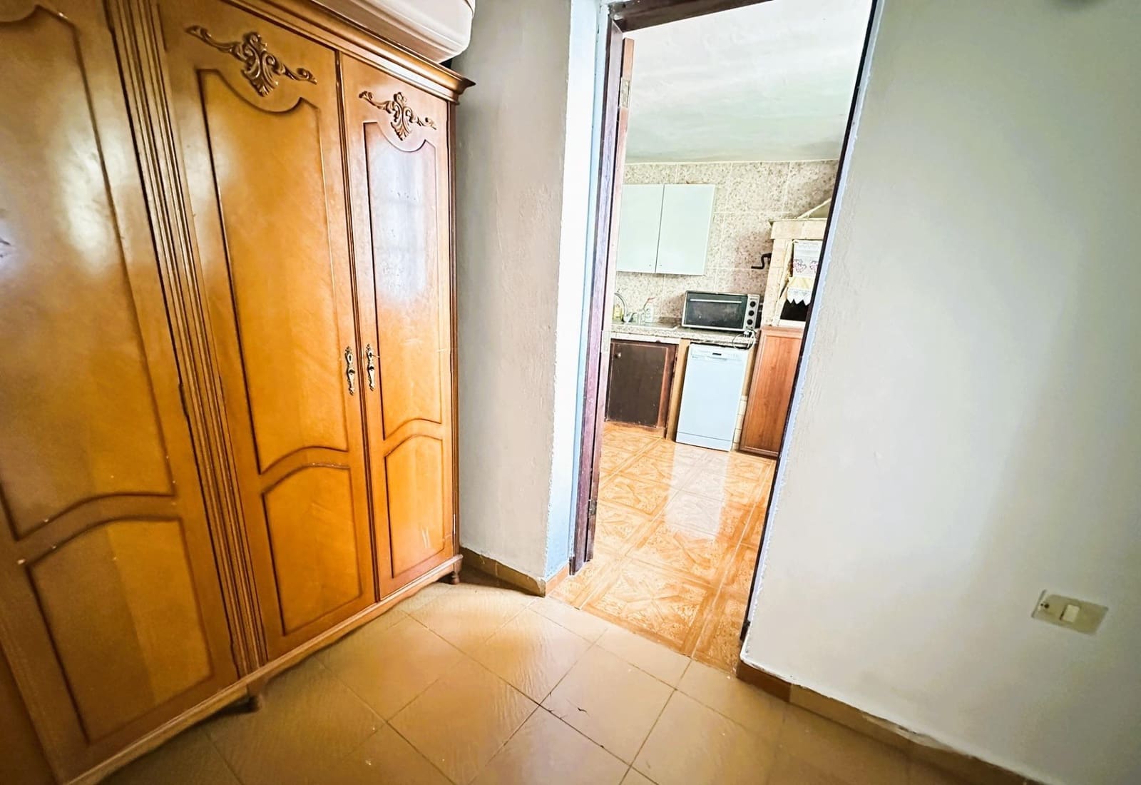 Apartamento de 8 habitaciones en Guía de Isora en venta con garaje - 270.000 € (Ref: 9648165)