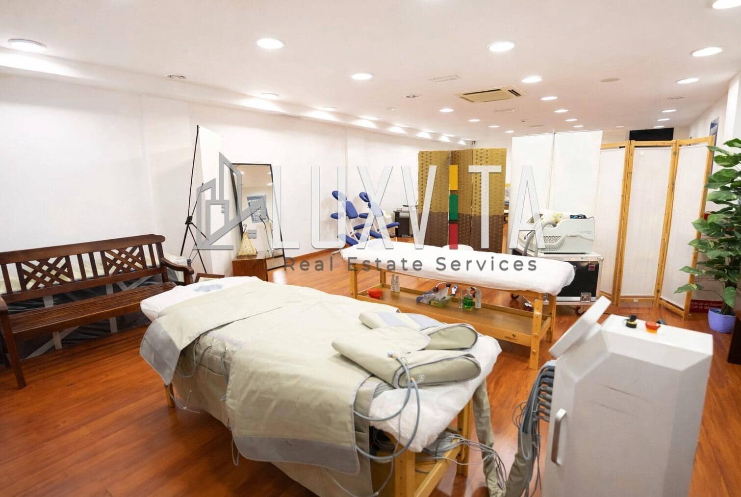 Local Comercial en Santa Cruz de Tenerife en alquiler - 1.457 € (Ref: 9677503)