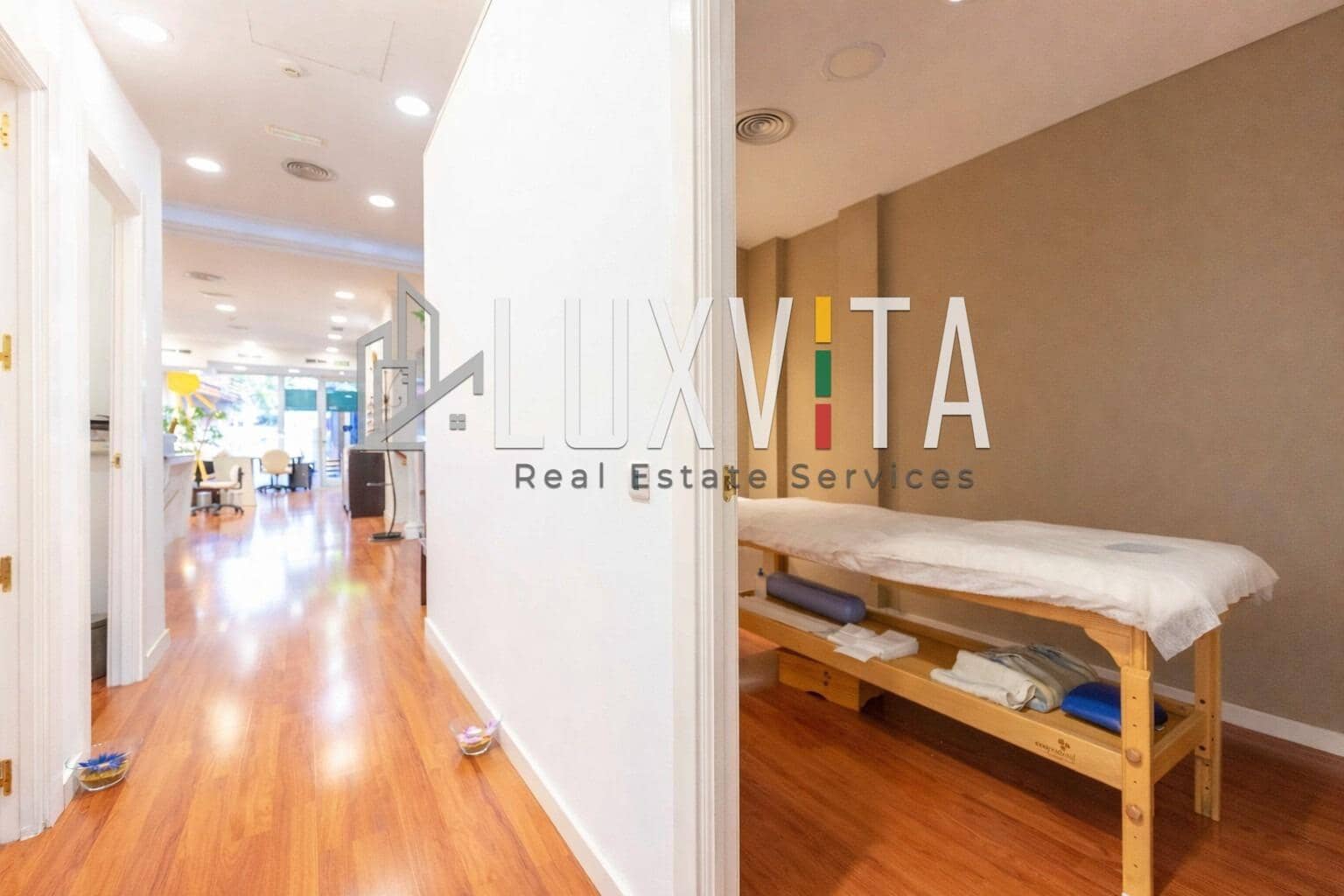 Local Comercial en Santa Cruz de Tenerife en alquiler - 1.457 € (Ref: 9677503)