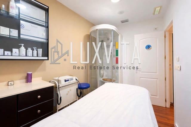 Local Comercial en Zona Centro, Santa Cruz de Tenerife en alquiler - 1.457 € (Ref: 9677503)