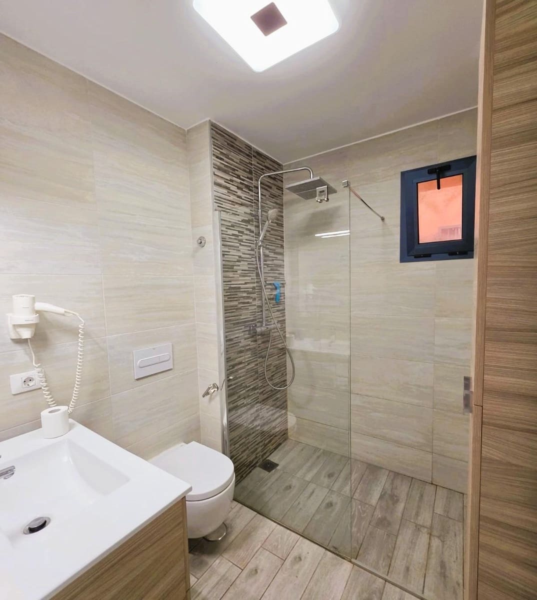 1 bedroom Apartment for sale in Arona with pool garage - € 220,000 (Ref: 9701653)