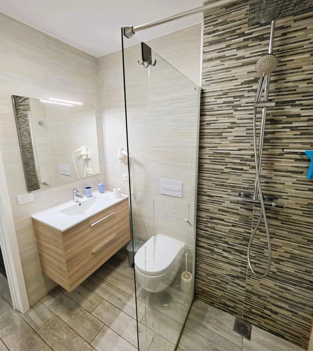 1 bedroom Apartment for sale in Arona with pool garage - € 220,000 (Ref: 9701653)