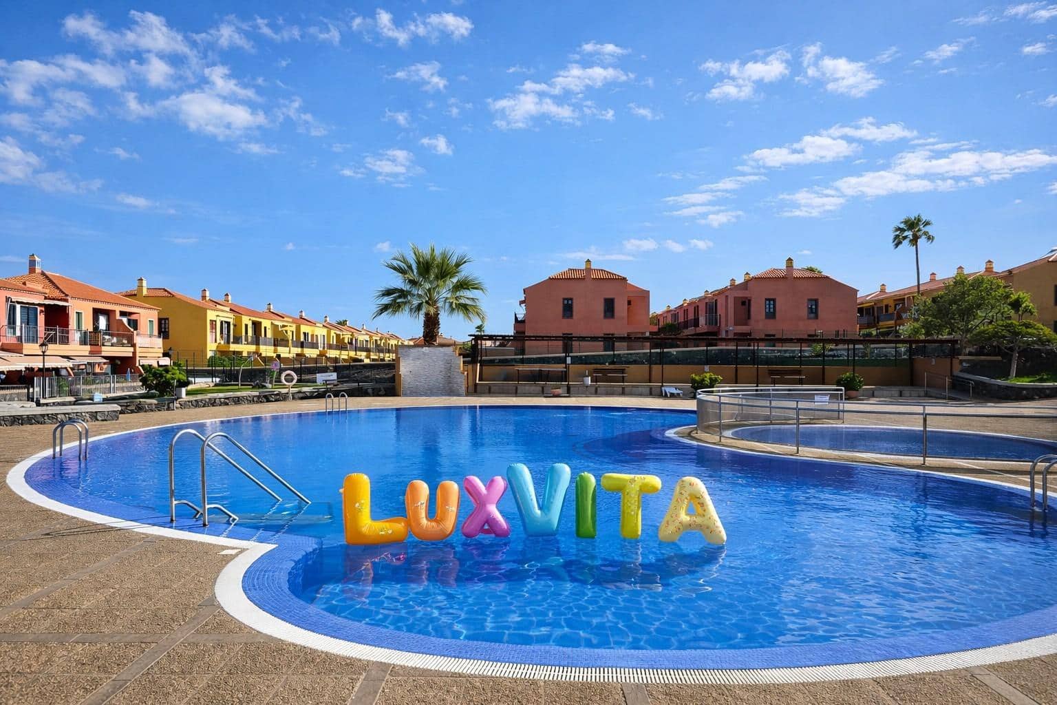 1 bedroom Apartment for sale in Arona with pool garage - € 220,000 (Ref: 9701653)