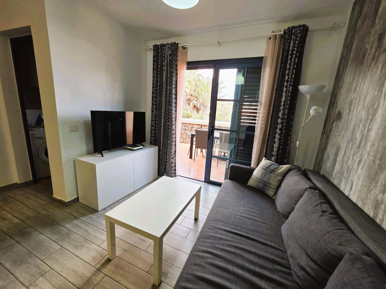 1 bedroom Apartment for sale in Arona with pool garage - € 220,000 (Ref: 9701653)