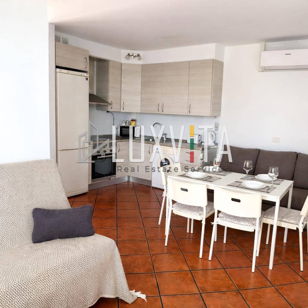 1 soverom Leilighet til salgs i Arona med svømmebasseng - € 165 000 (Ref: 9783155)