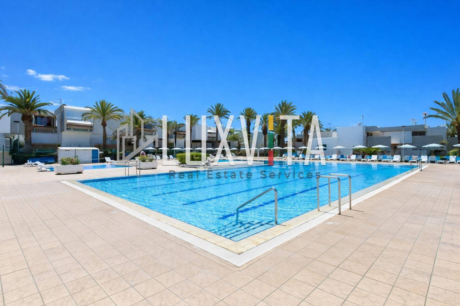 1 soverom Leilighet til salgs i Arona med svømmebasseng - € 165 000 (Ref: 9783155)