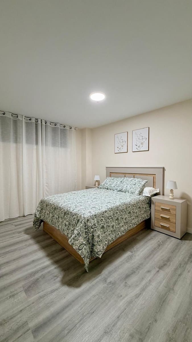 3 sovrum Lägenhet till salu i Los Cristianos med pool - 339 000 € (Ref: 9783156)