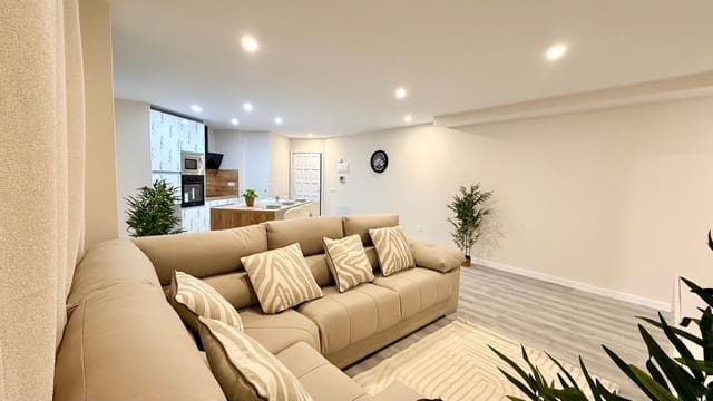 3 camera da letto Appartamento in vendita in Los Cristianos, Arona con piscina - 339.000 € (Rif: 9783156)