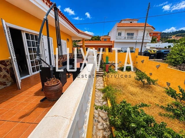 4 soveværelse Villa til salg i Santiago del Teide med garage - € 560.000 (Ref: 9924637)