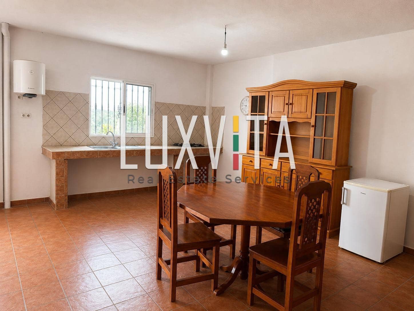 4 bedroom Villa for sale in Santiago del Teide with garage - € 560,000 (Ref: 9924637)