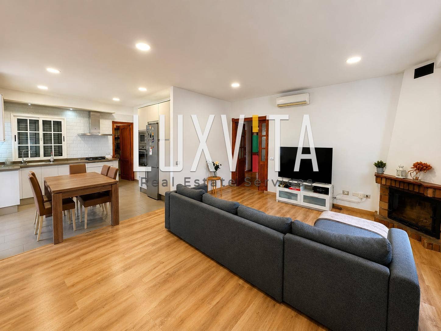 4 bedroom Villa for sale in Santiago del Teide with garage - € 560,000 (Ref: 9924637)