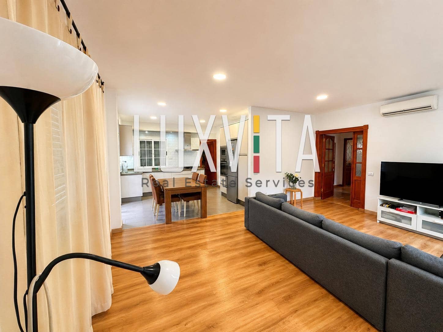 4 bedroom Villa for sale in Santiago del Teide with garage - € 560,000 (Ref: 9924637)